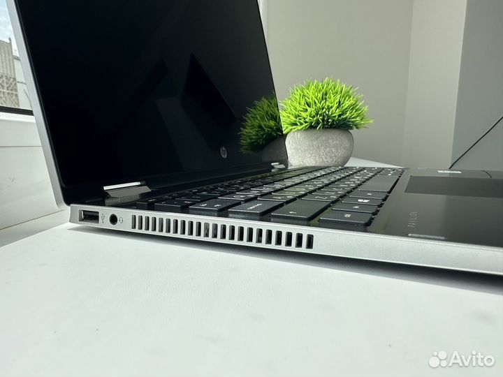 Ноутбук HP Pavilion x360 Converible