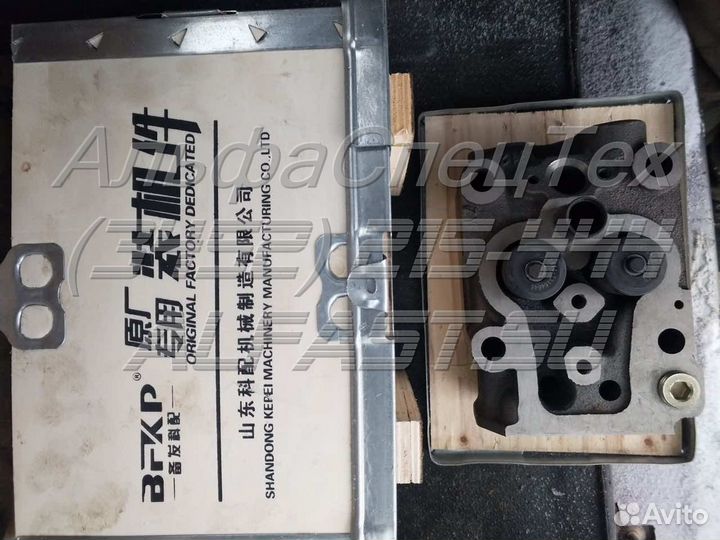 Головка блока цилиндров гбц в сборе двигателя Weic