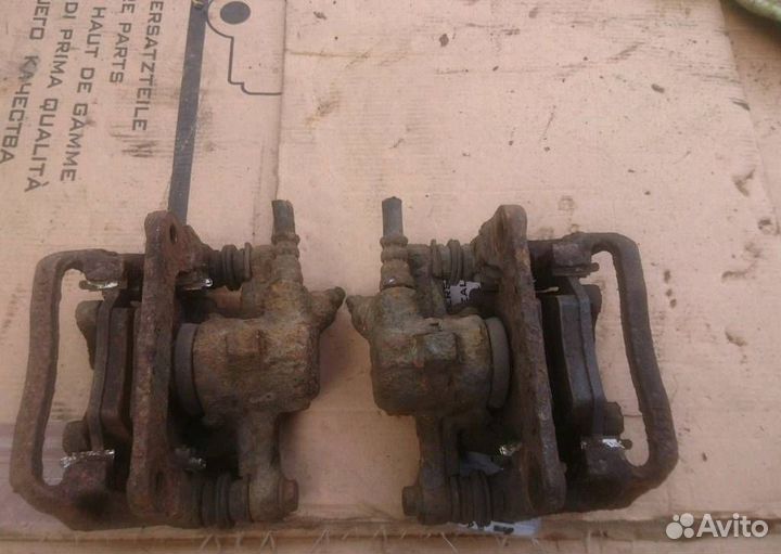 Суппорт тормозной задний Mercedes-Benz A-Класс