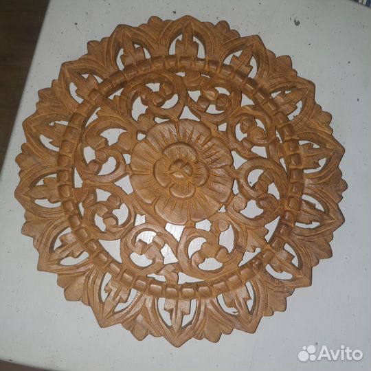 Панно из дерева тик