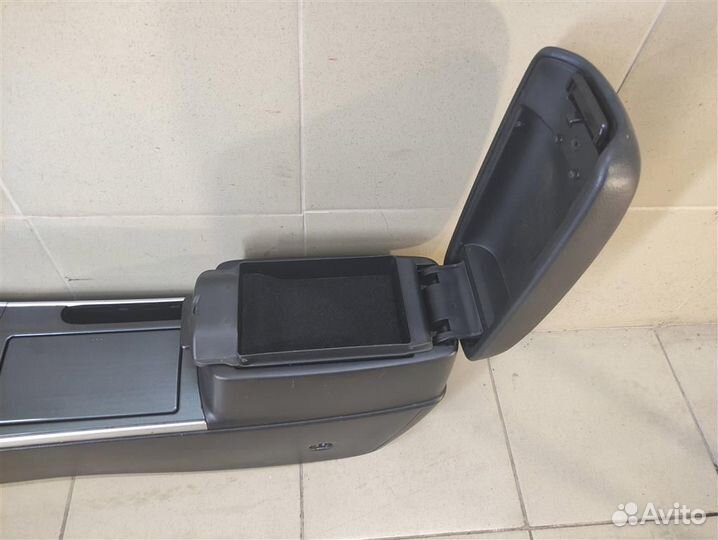 Консоль центральная с подлокотником Mazda 6 (GG)
