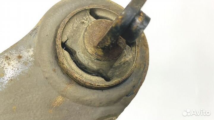 Рычаг подвески верхний задний правый Kia Ceed 1