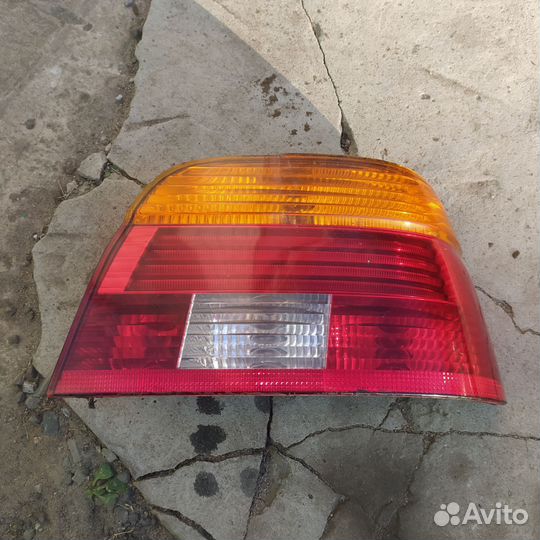 Bmw e39 фонарь правый рестайлинг