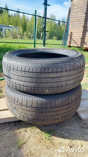 Yokohama dB Decibel E70 215/55 R17