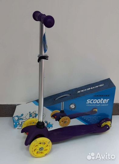 Самокат детский трехколесный новый