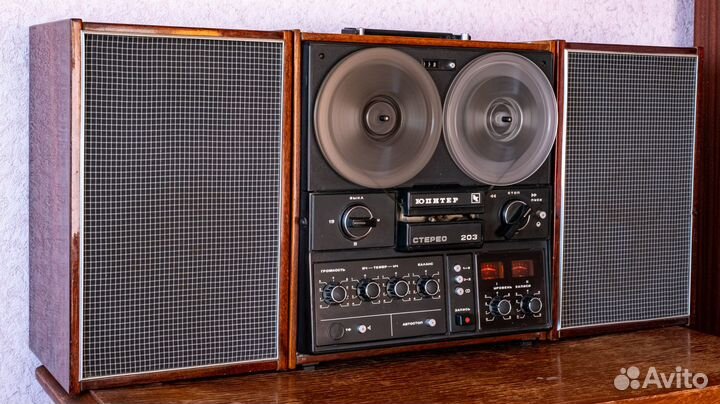 Катушечный бобинный магнитофон Юпитер 203 колонки