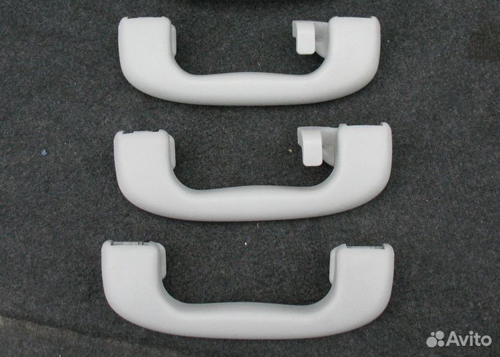 Ручка потолочная Opel Astra H