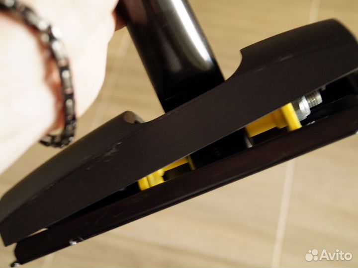 Кронштейн для проектора / телевизора на стенный