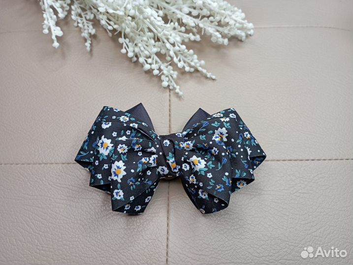 Бантики на заколках