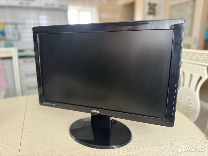 Монитор Benq на 19 дюймов