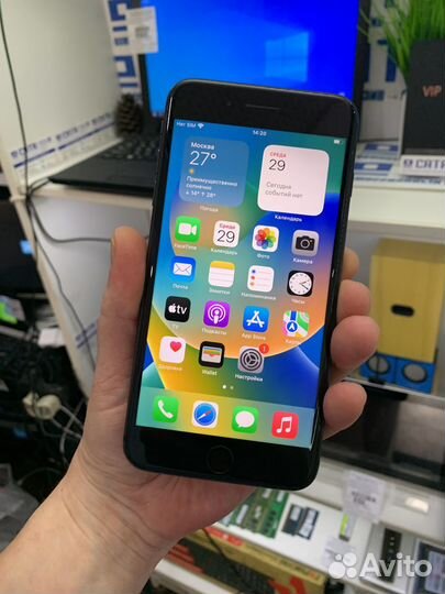 iPhone 8 Plus, 64 ГБ