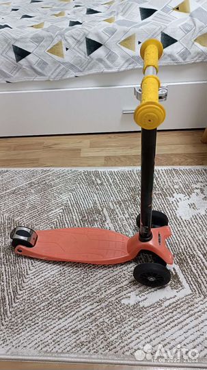 Самокат maxi micro