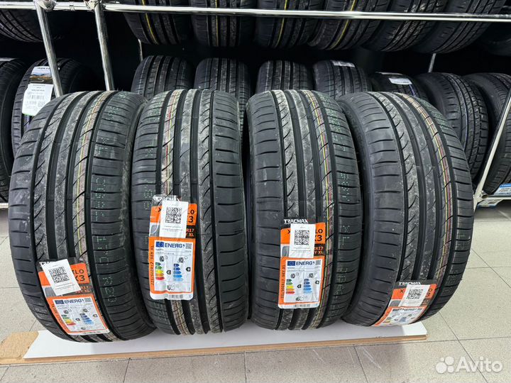 Tracmax X-Privilo TX3 255/50 R19 110