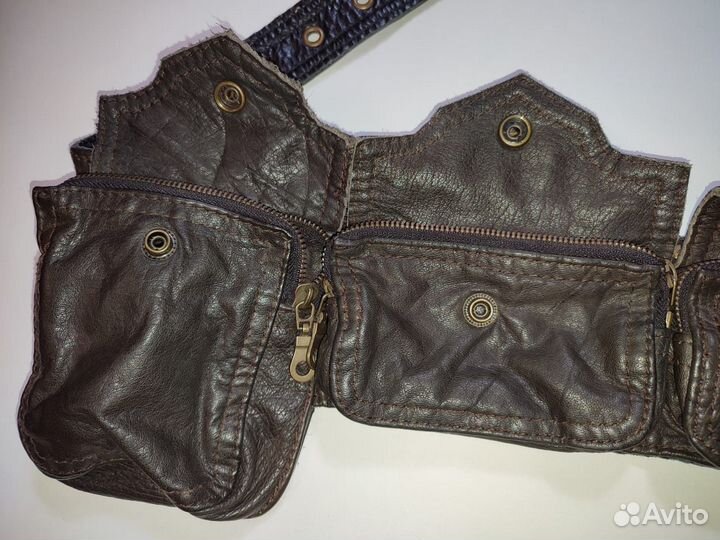 Кожаная поясная сумка SpaceGoatGoa