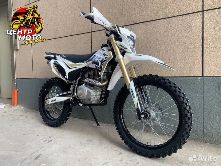 Мотоцикл BSE Z3 2.0 21/18 (белый-золотой) без птс