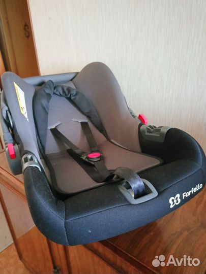 Детское автокресло переноска