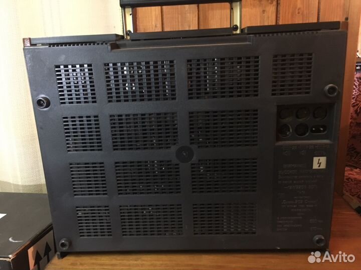 Катушечный магнитофон Сатурн 202