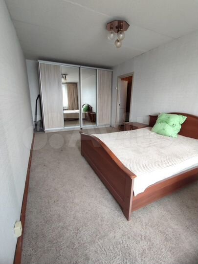 2-к. квартира, 49 м², 8/12 эт.