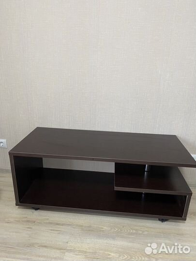 Тумба под телевизор