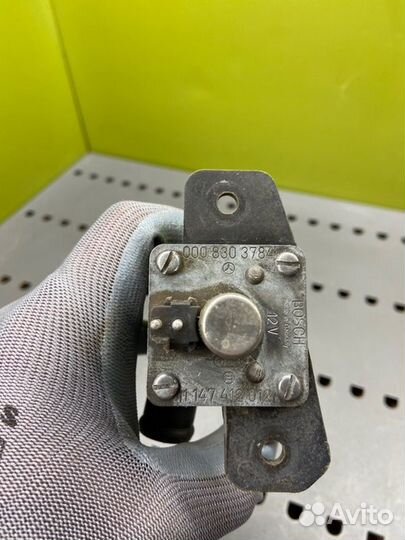 Клапан печки Mercedes S W126 М116 3.8 1990