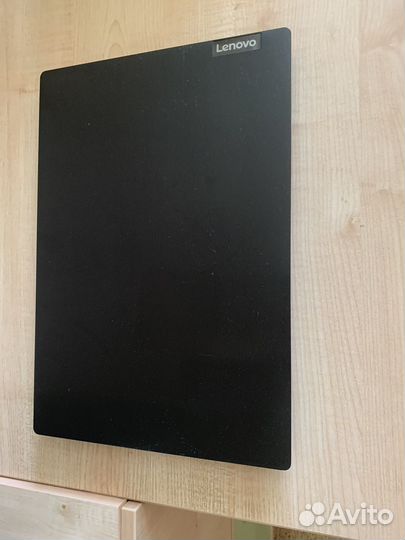 Ноутбук Lenovo
