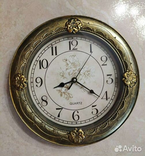 Часы настенные