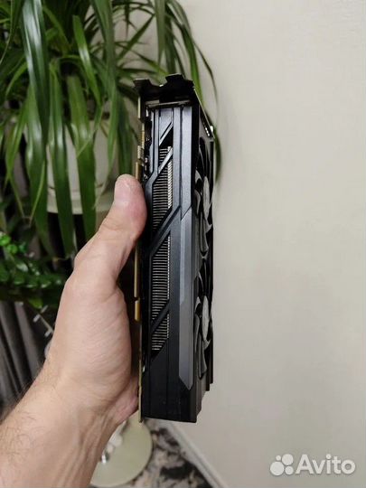 Видеокарта AMD r7 370 nitro