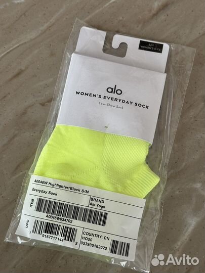 Alo yoga носки новые S-M