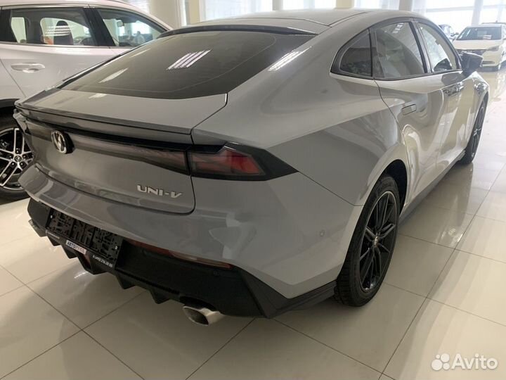 Changan UNI-V 1.5 AMT, 2023