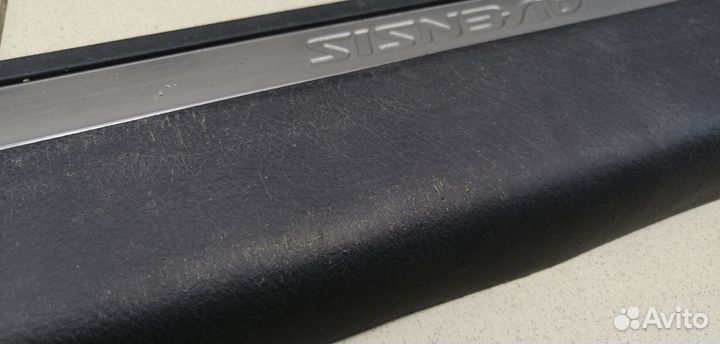 Накладка порога (внутренняя) Avensis II 2003-2008