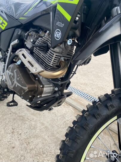 Мотоцикл Regulmoto Sport-003 PR PRO