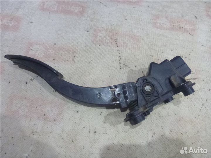 Педаль газа Mitsubishi Outlander CW5W 6B31 2008