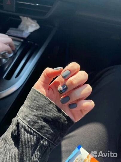 Мастер маникюра и педикюра