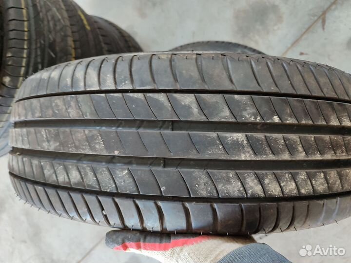 Michelin Primacy 3 215/60 R17