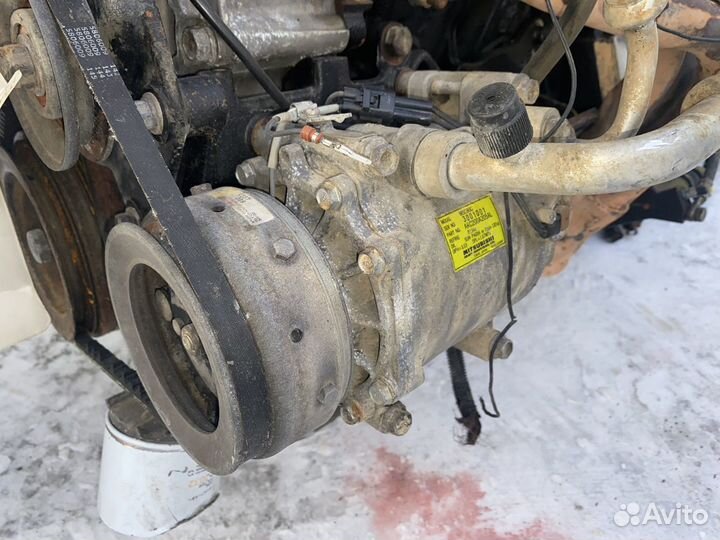 Компрессор кондиционера 6G72 Mitsubishi Pajero Spo