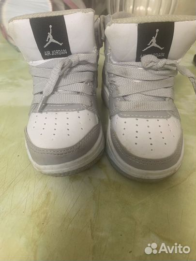 Кроссовки nike air jordan детские