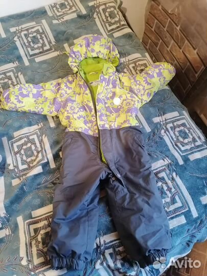 Продам комбинезоны на девочку от 0 до 5 лет