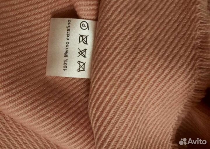 Палантин-плед новый.180на140см.Меринос.Экстрафайн