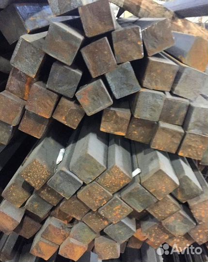 Квадрат металлический