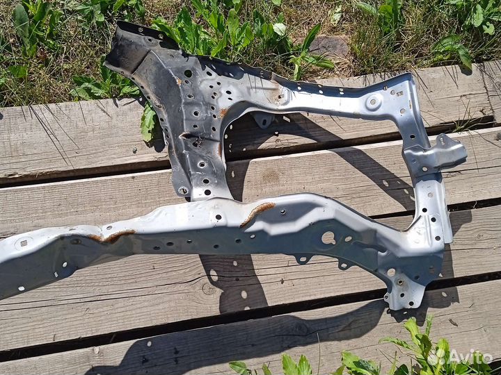 Mitsubishi Pajero 4 2007-2021 Панель передняя