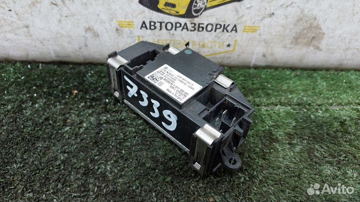 Резистор отопителя Passat (B6) VI (2005–2011
