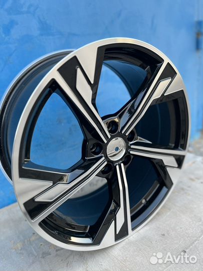 Диски литые R18 5*112 8J ET35 d66.6