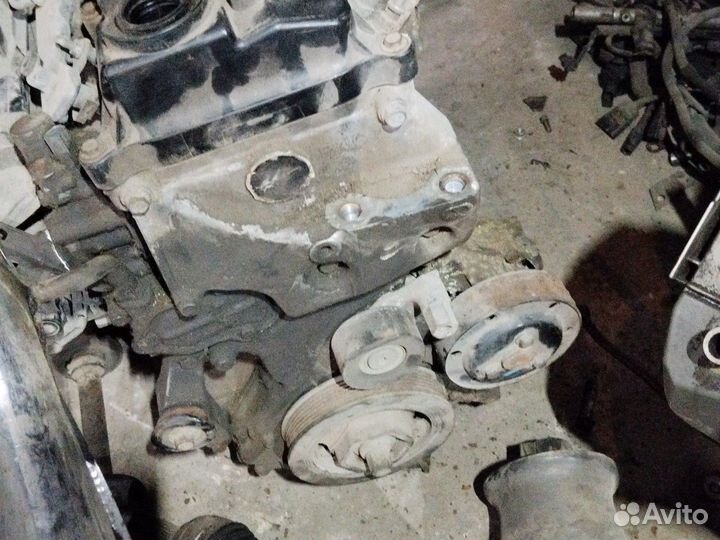 Двигатель дефект honda civic 4d 1.8 R18A1