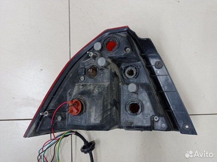Фонарь задний правый Chevrolet Aveo T300
