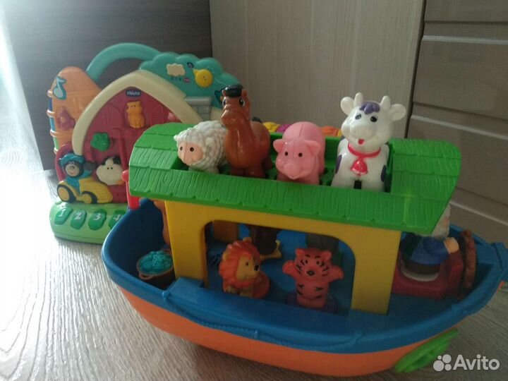 Корабль Ноев ковчег и Chicco ферма музыкальная