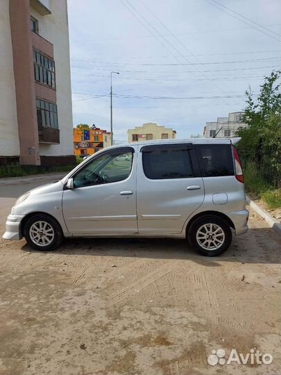 Toyota Funcargo 1.3 AT, 2004, 299 000 км