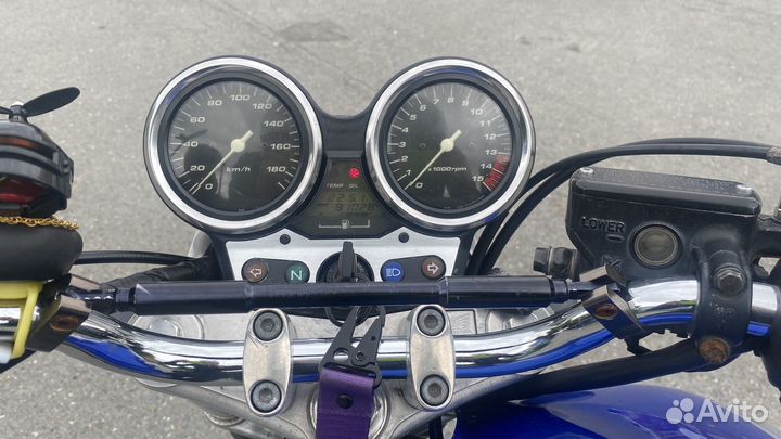 Honda cb400sfv