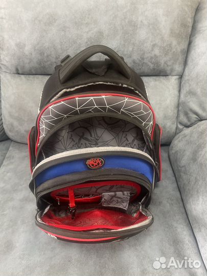 Рюкзак для мальчика бу Hummingbird Robot TK52