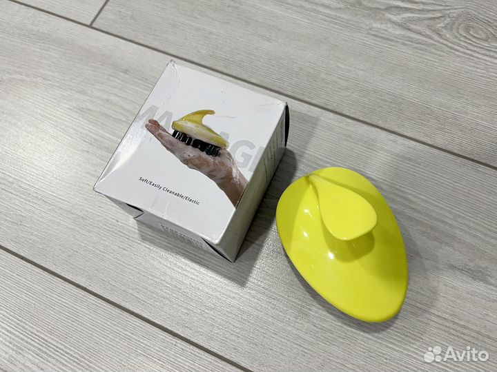 Массажная щётка для головы / Расчёстка