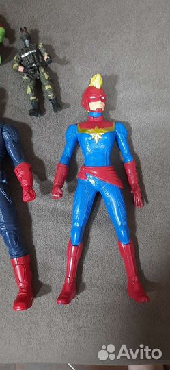 Фигурка супермен